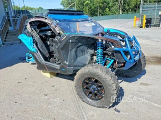 CAN-AM MAVERICK X3 DS TURBO