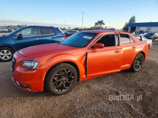 CHRYSLER 300 S
