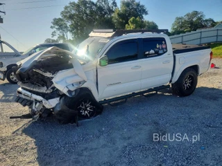 TOYOTA TACOMA SR5 V6