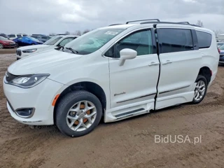CHRYSLER PACIFICA TOURING L