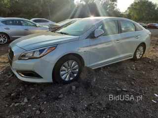 HYUNDAI SONATA HYBRID SE