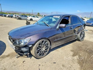 LEXUS IS 300 BASE