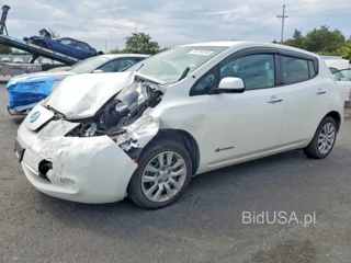 NISSAN LEAF S