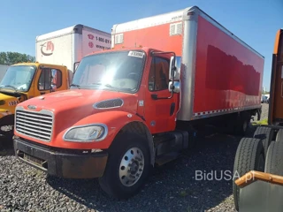 FREIGHTLINER M2