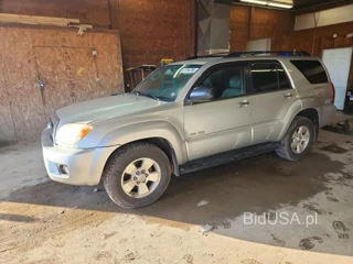TOYOTA 4RUNNER SR5