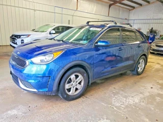 KIA NIRO LX