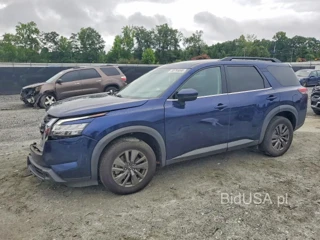 NISSAN PATHFINDER SV