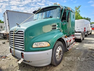 MACK CX600