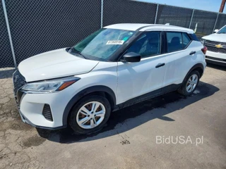 NISSAN KICKS S