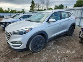 HYUNDAI TUCSON SE