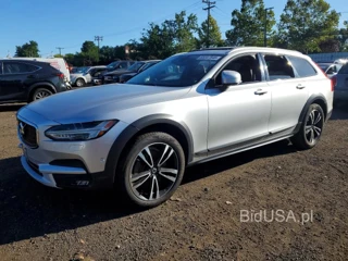 VOLVO V90 CROSS COUNTRY T5 MOMENTUM