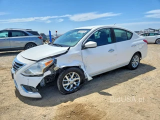 NISSAN VERSA SV