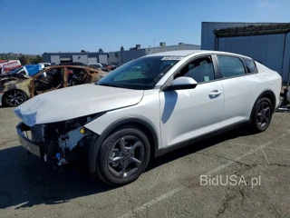KIA K4 LXS