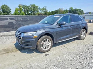 AUDI Q5 PREMIUM