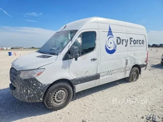 MERCEDES-BENZ SPRINTER 2500/3500