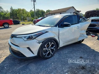 TOYOTA C-HR XLE