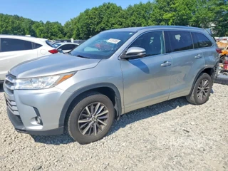 TOYOTA HIGHLANDER XLE