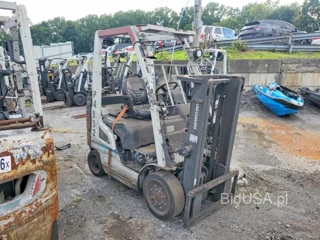 UNICARIERS FORKLIFT