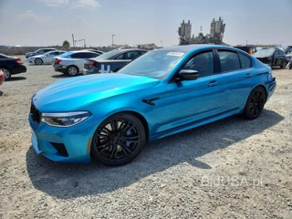 BMW M5 BASE