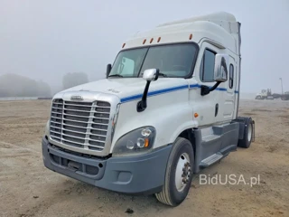FREIGHTLINER CASCADIA 125