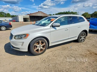VOLVO XC60 T6 PREMIER+