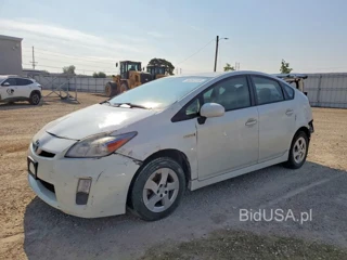 TOYOTA PRIUS IV