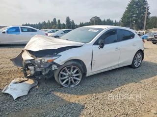 MAZDA 3 TOURING