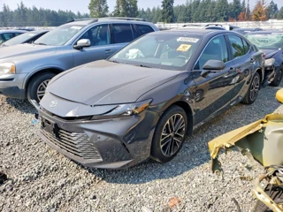 TOYOTA CAMRY XLE