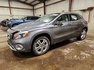 MERCEDES-BENZ GLA 250 4MATIC