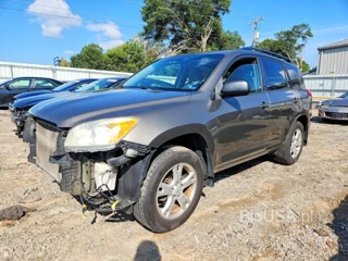 TOYOTA RAV4 BASE