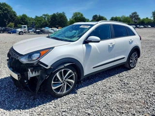 KIA NIRO TOURING