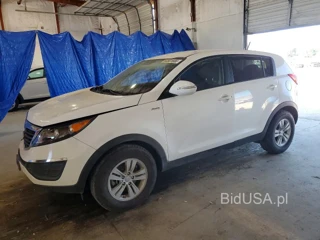 KIA SPORTAGE LX