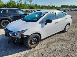 NISSAN VERSA S