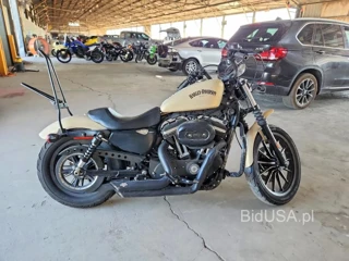 HARLEY-DAVIDSON XL883 IRON 883