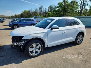 AUDI Q5 PREMIUM PLUS