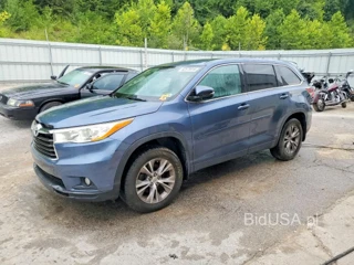 TOYOTA HIGHLANDER LE PLUS