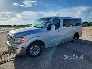 NISSAN NV 3500 HD SL
