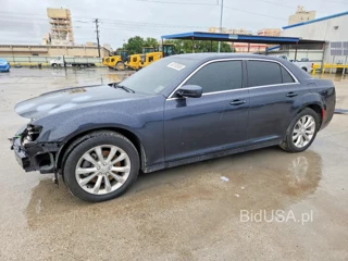 CHRYSLER 300 TOURING