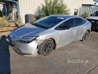 TOYOTA PRIUS LE