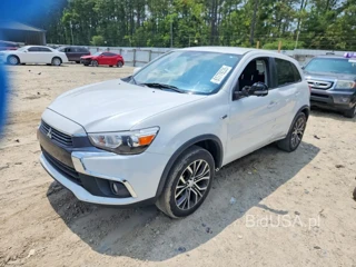 MITSUBISHI OUTLANDER SPORT ES