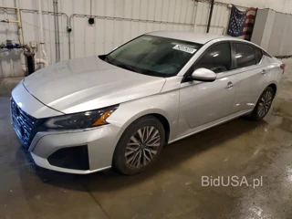 NISSAN ALTIMA SV
