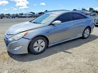 HYUNDAI SONATA HYBRID