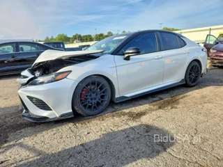 TOYOTA CAMRY TRD
