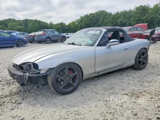 MAZDA MX-5 MIATA BASE