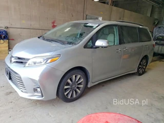 TOYOTA SIENNA LIMITED PREMIUM 7-PASSENGER