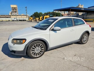 VOLVO C30 T5