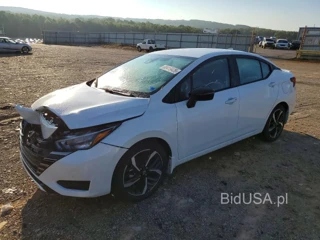 NISSAN VERSA SR