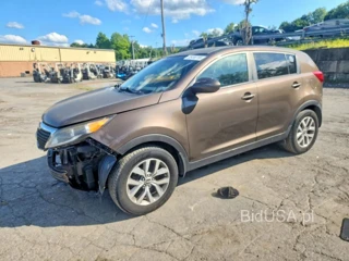 KIA SPORTAGE LX