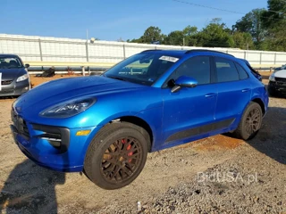 PORSCHE MACAN GTS