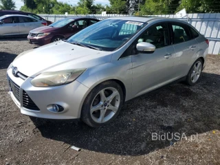 FORD FOCUS TITANIUM
